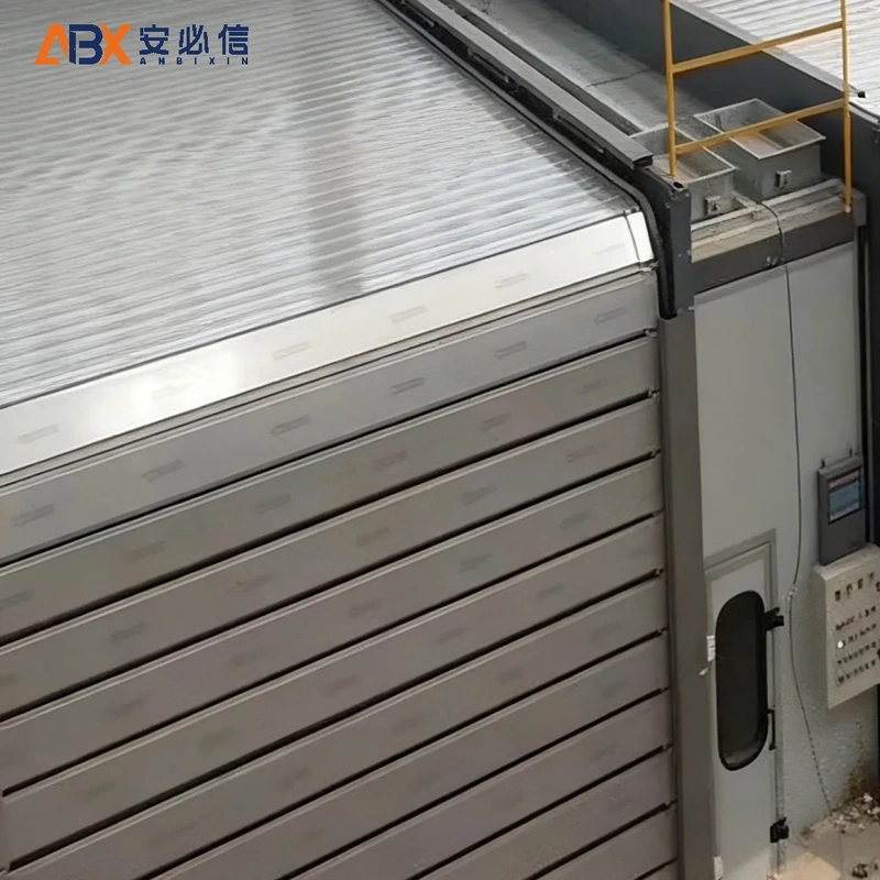 吐鲁番消防高速门